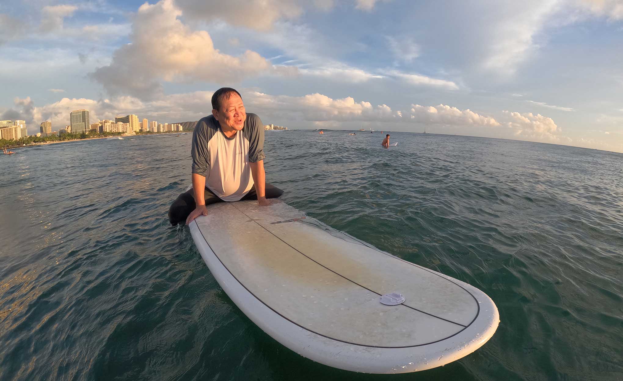 サーフィンレッスン in ハワイ 2025年11月17日