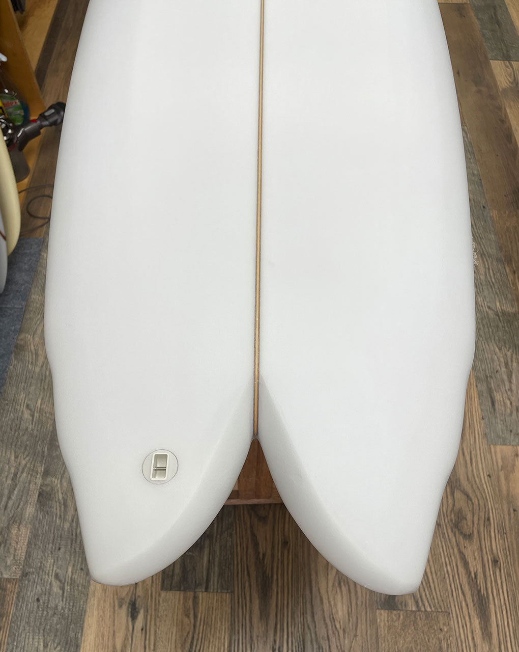 KINKY FISH - 5'04" X 20 X 2 3/8, FUTURES