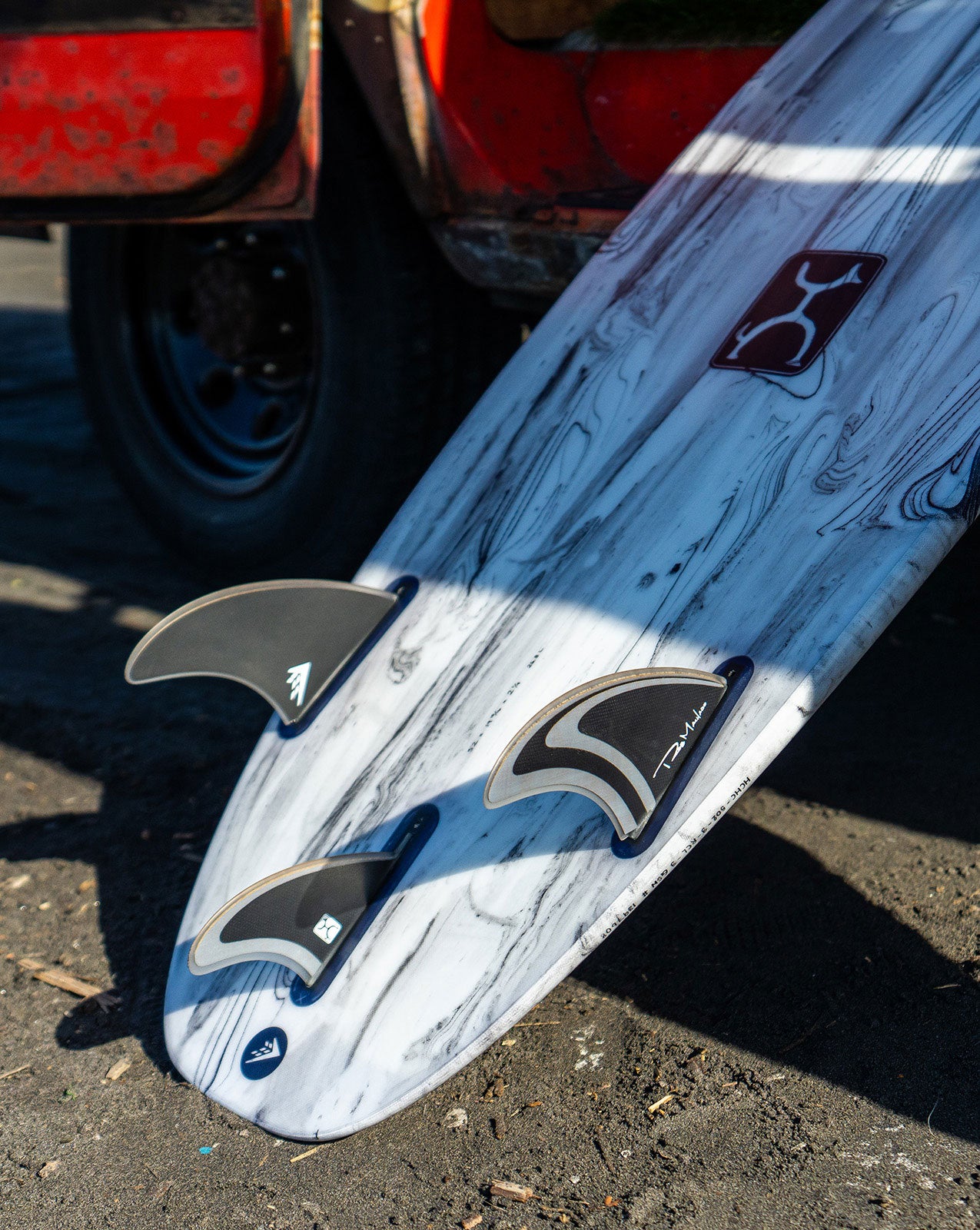 HELIUM MACHADOCADO - 5'08" X 21 1/2 X 2 1/2, 34.4L FUTURES