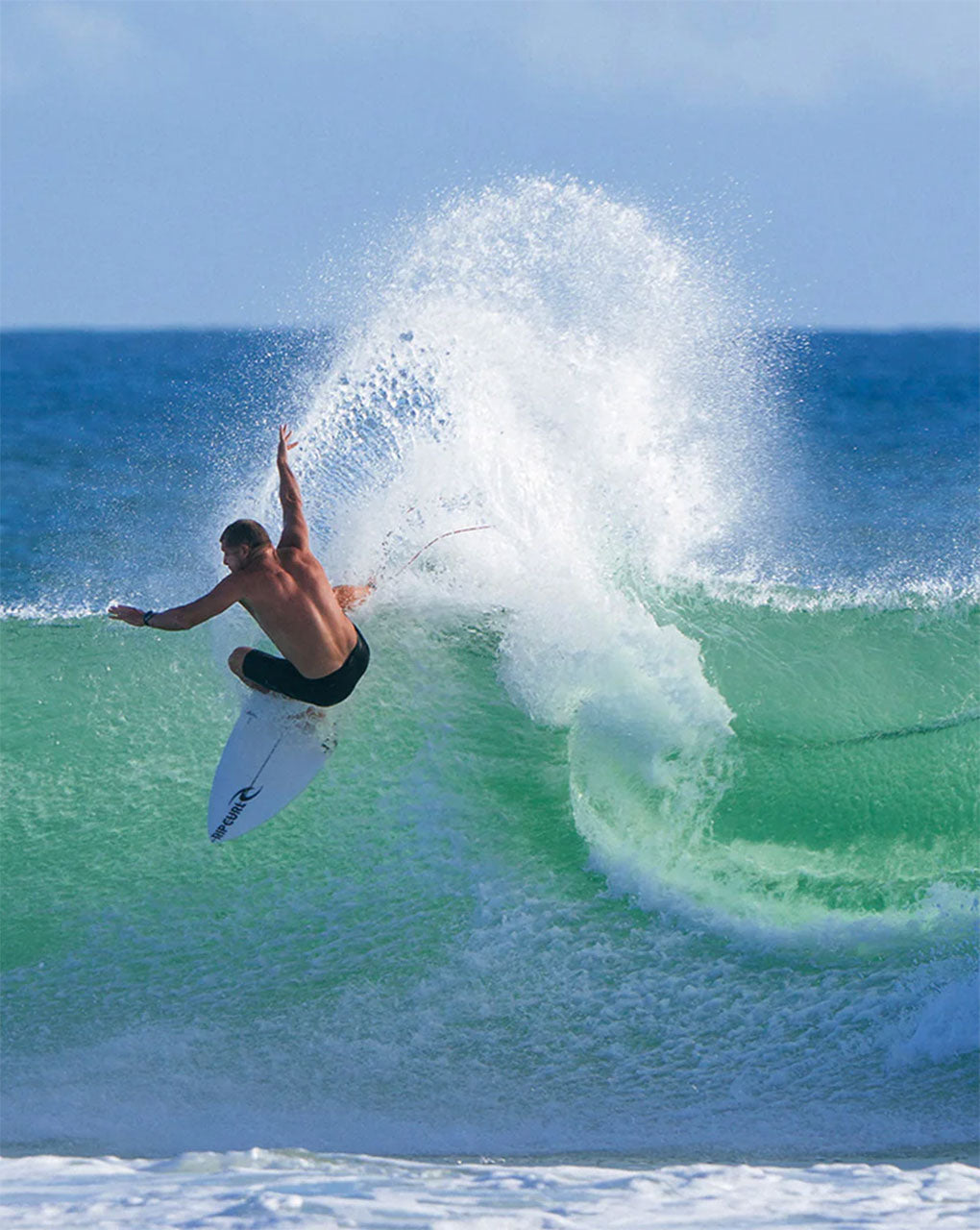 FCS II MF / MICK FANNING GLASS FIBER FUSION MEDIUM TRI FIN - SMOKE/WHITE