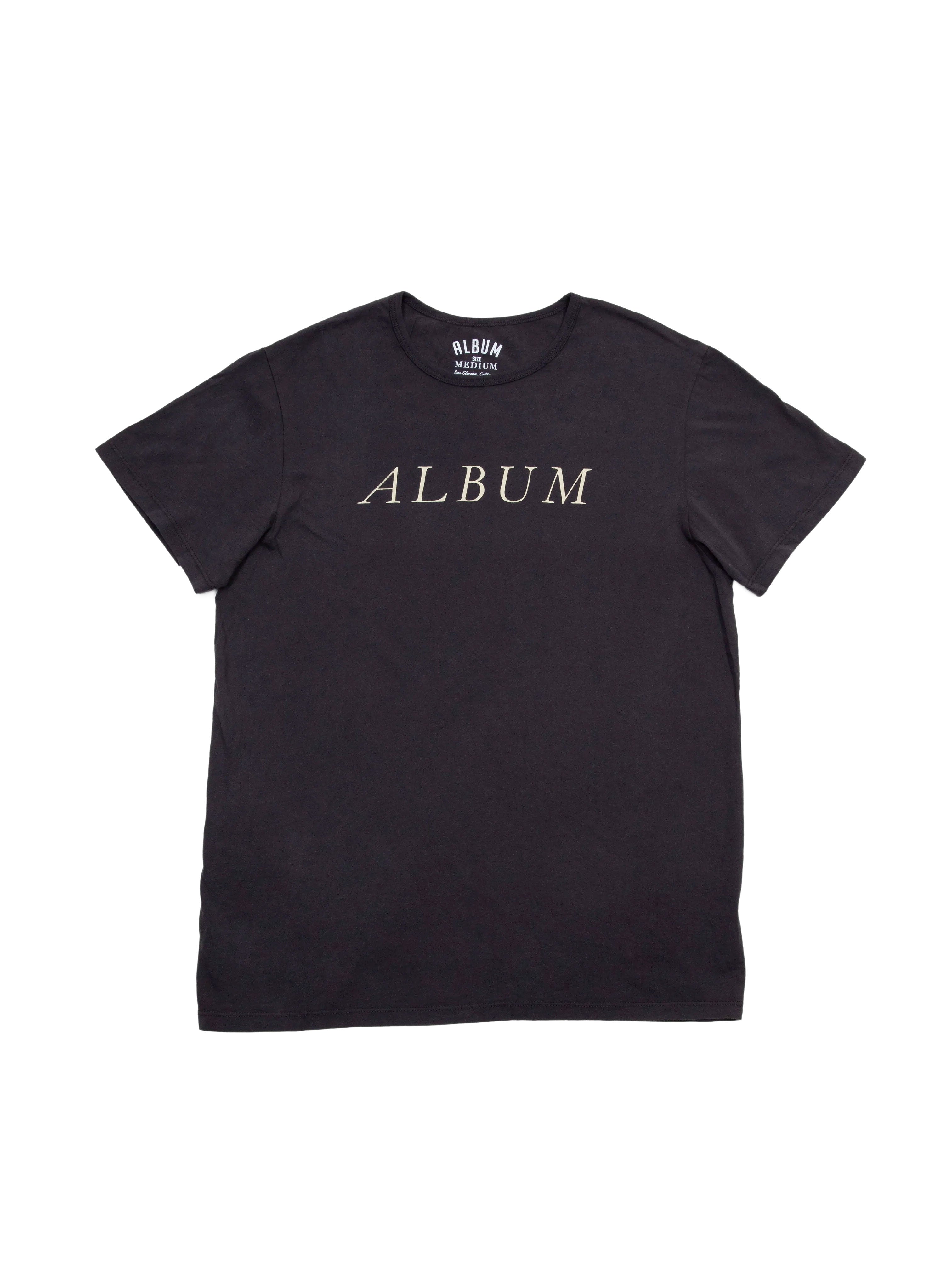 ALBUM SCRIPT TEE - BLACK