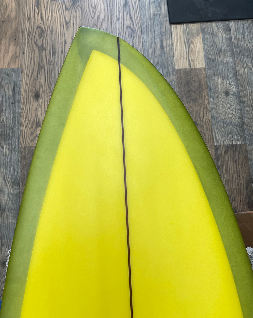 USED LOVEMACHINE ZAMBAL (Regular Footer)- 5'9" X 18 7/8 X 2 5/8, 30.39LL FUTURES with FIN