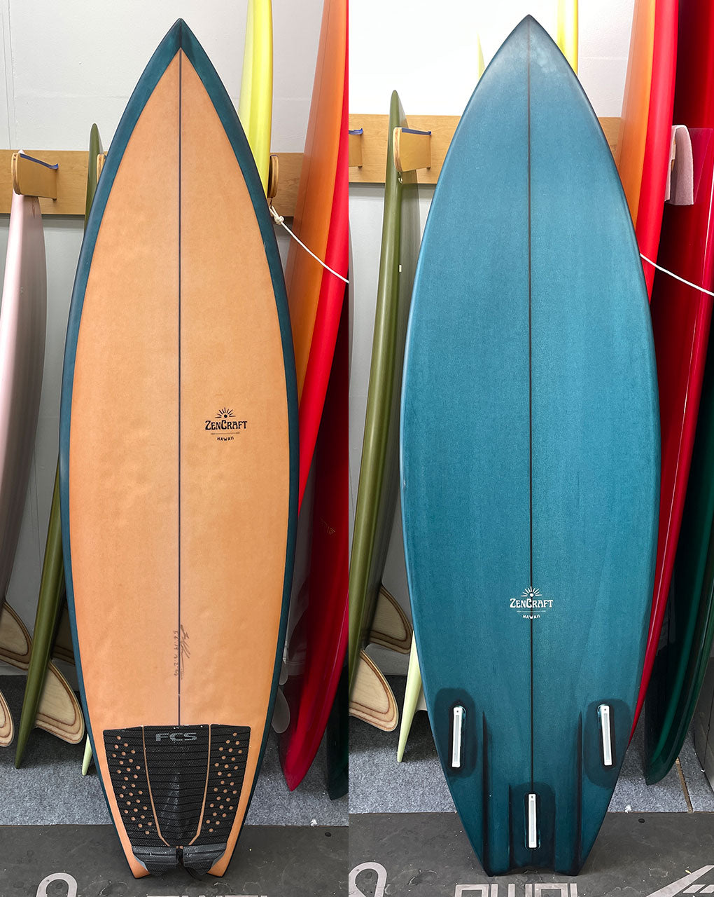 USED ZEN CRAFT SURFBOARD - 5'6" X 19 1/8 X 2 5/8, estimate 28L FUTURES