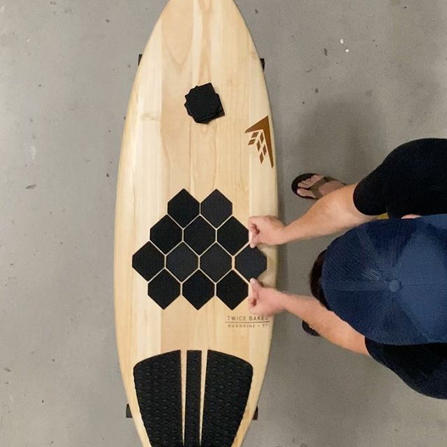 FIREWIRE HEX EXPANDER TRACTION PAD - BLACK