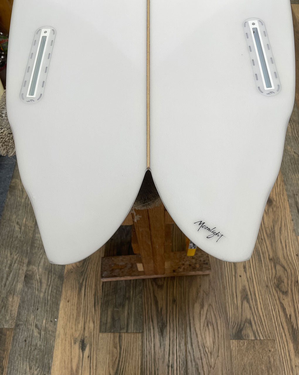 KINKY FISH - 5'04" X 20 X 2 3/8, FUTURES