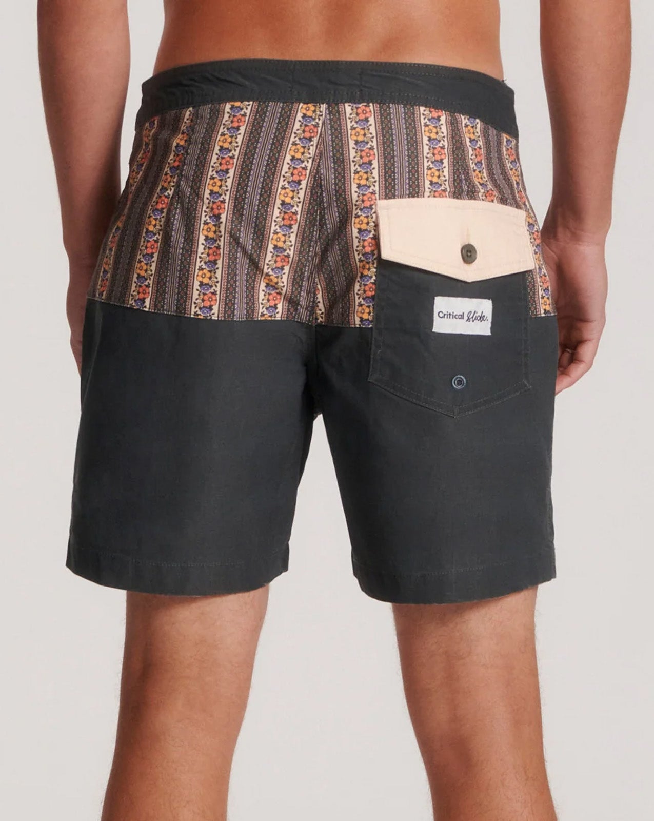 CEREMONY 18" BOARDSHORTS - GREEN