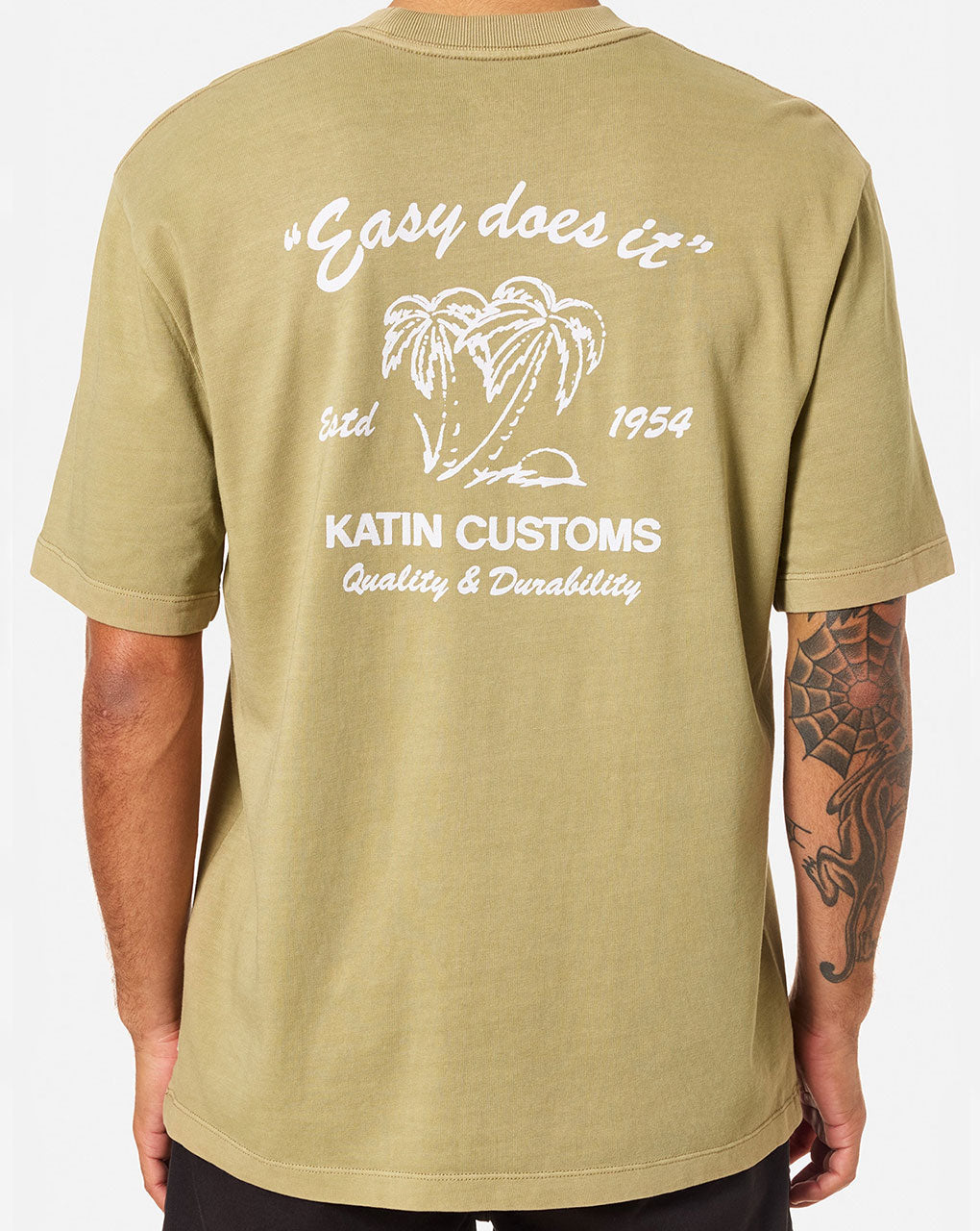 SUDS RELAXED TEE - COVERT GREEN PIGMENT DYE