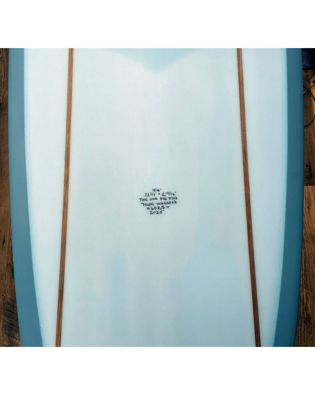 THE ONE FIN PIN - 9'4" X 22 3/4 X 2 15/16, LIGHT BLUE DECK/ GREY BLUE RAIL&BOTTOM