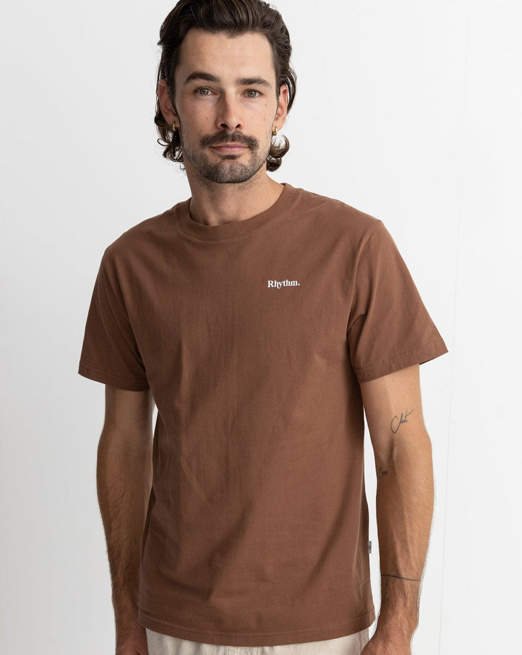 CLASSIC BRAND TEE - CHOCOLATE