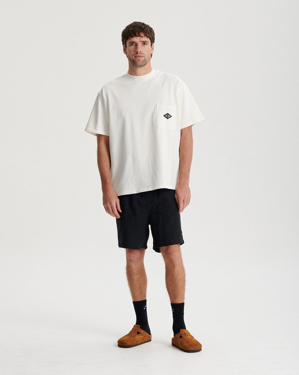 CRUISER LINEN SHORT - BLACK