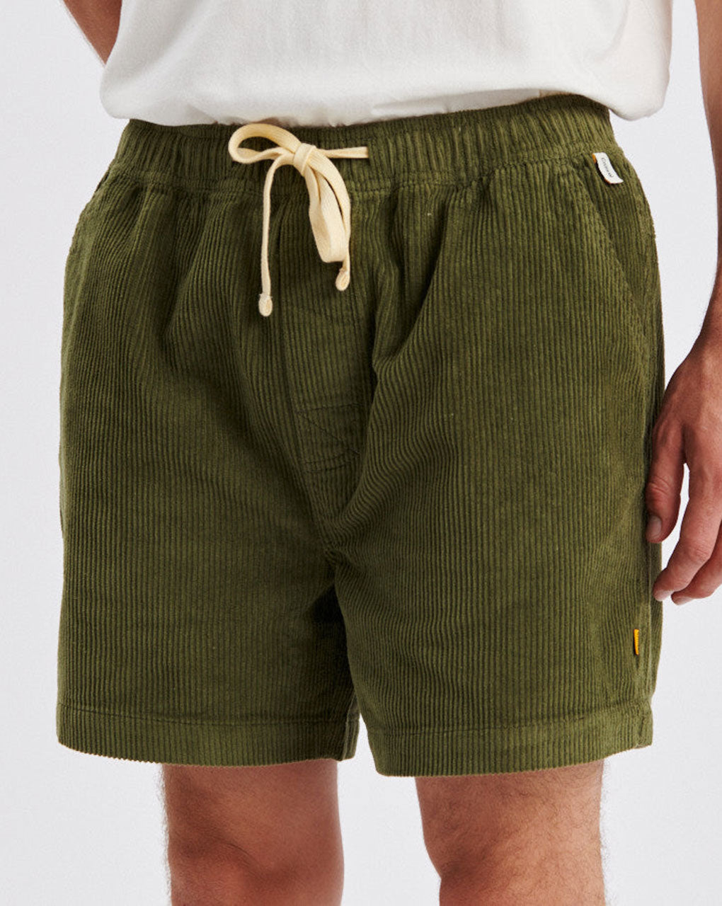 FEVER WALKSHORT - OLIVE