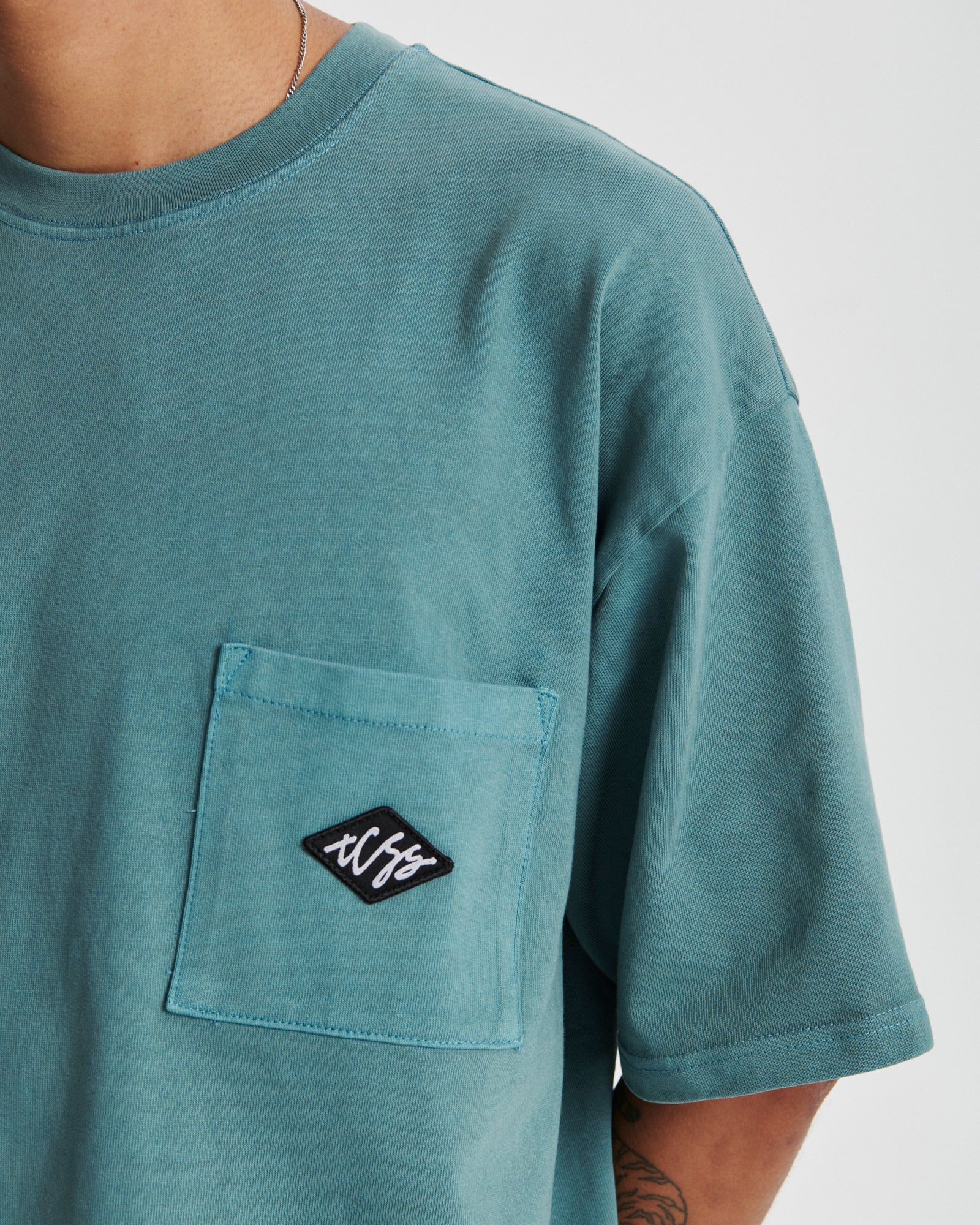 SCRIBBLE POCKET TEE - OCEAN