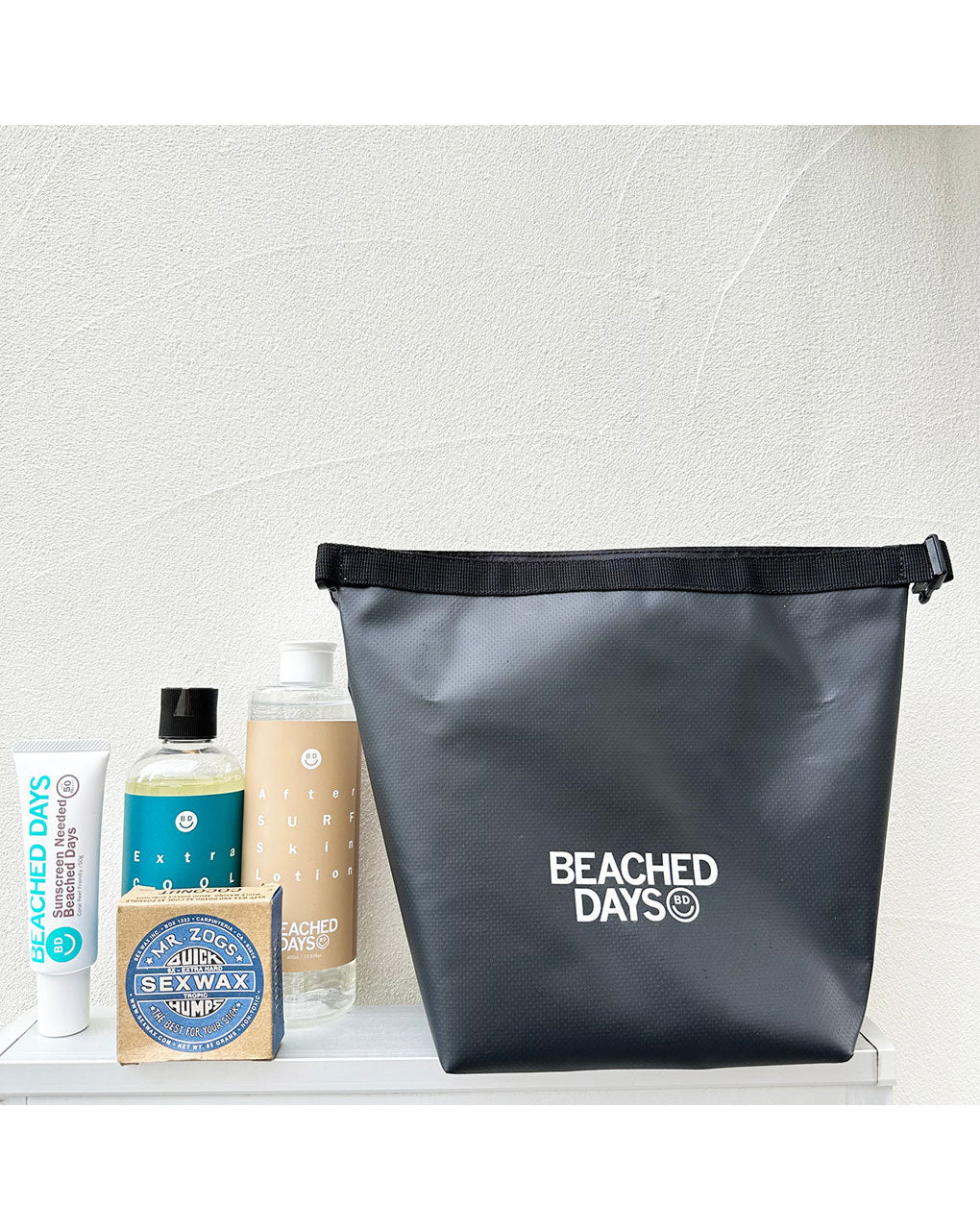 BEACHED DAYS  DRY POUCH - BLUE
