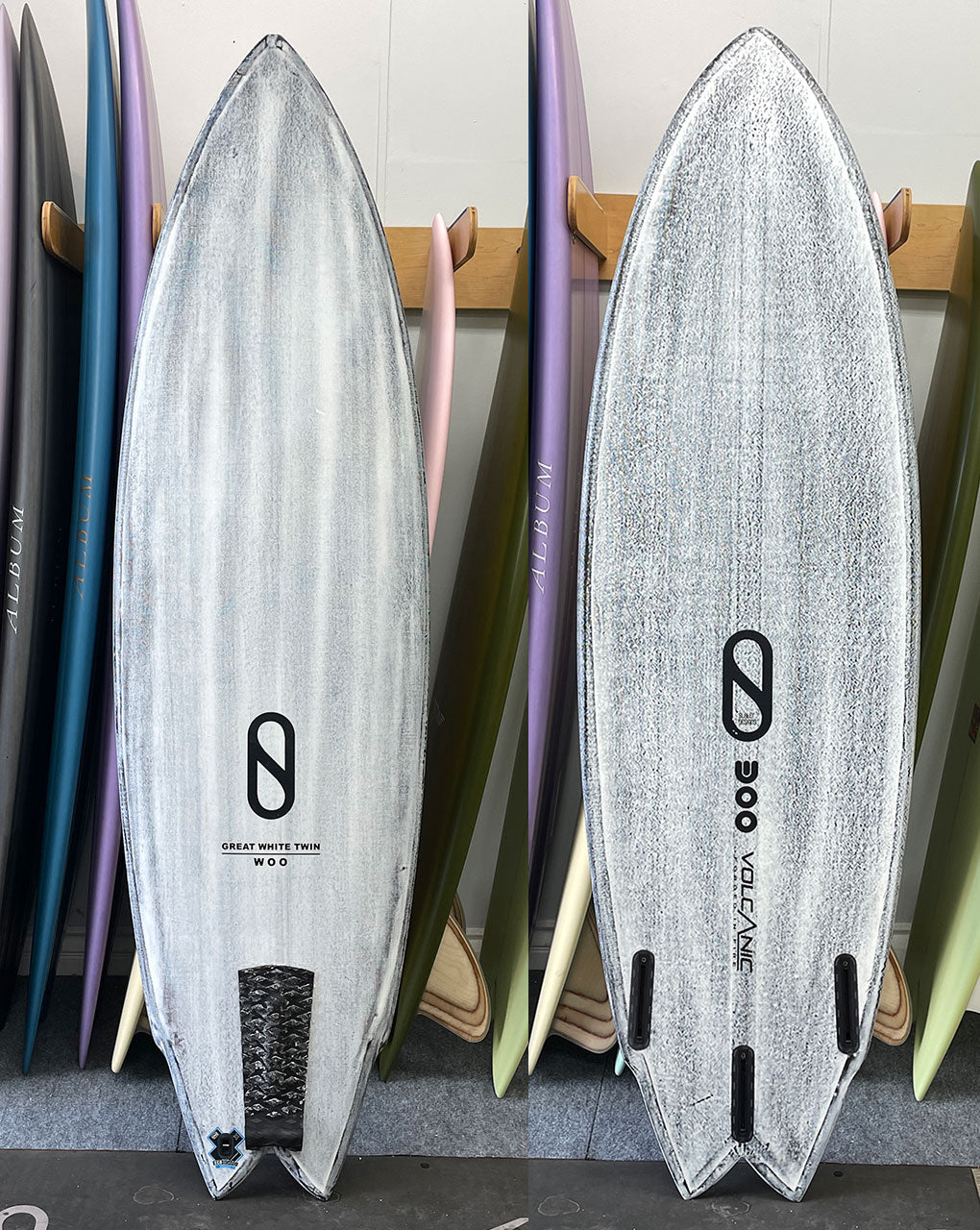 USED VOLCANIC GREAT WHITE - 5'8" X 19 3/9 X 2 1/2, 29.0L FUTURES