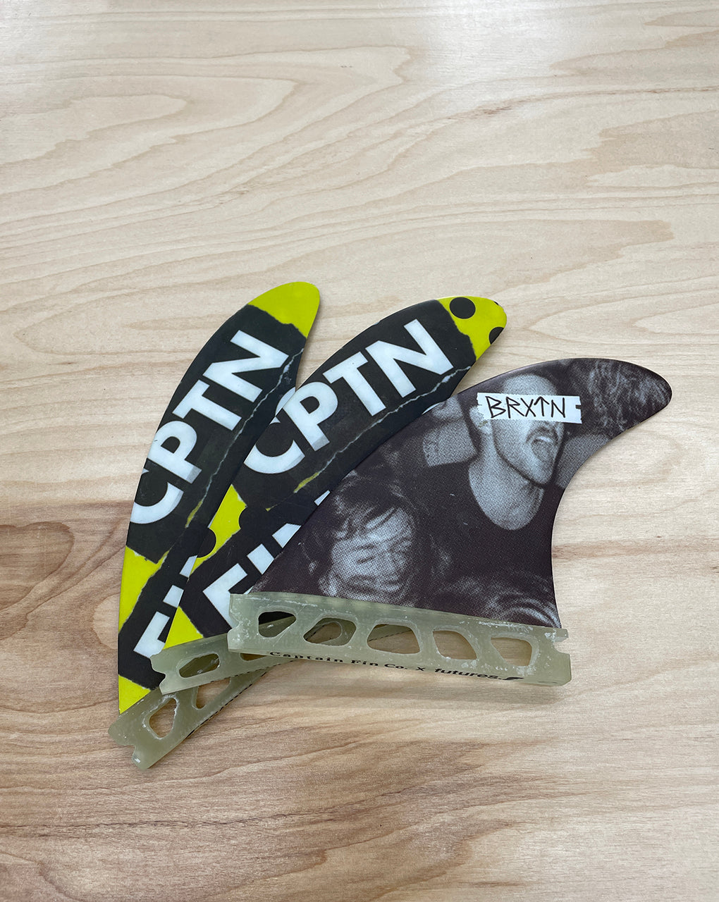 USED HAYDENSHAPES FUTURE FLEX HYPTO KRYPTO - 5'6" X 19 3/4 X 2 3/8, 28.62L FUTURES