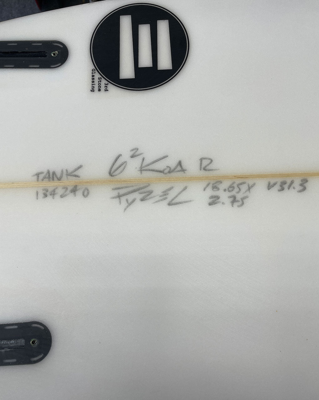 USED PYZEL TANK - 6'2" X 18.65 X 2.75, 31.3L FUTURES
